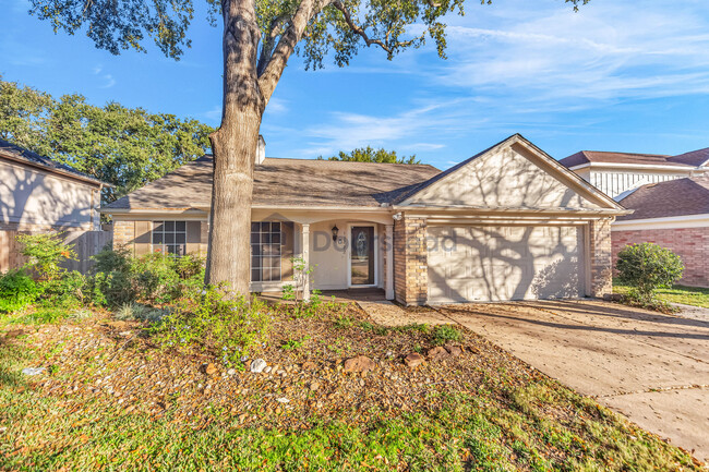 11222 Sunshine Park Dr in Cypress, TX - Building Photo - Building Photo