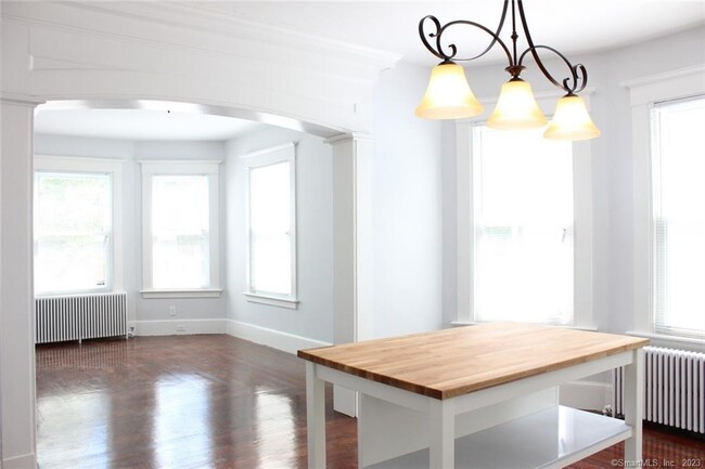 64 Brownell St in New Haven, CT - Building Photo - Building Photo