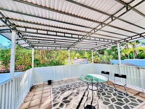 1180 SW 22nd Terrace in Miami, FL - Building Photo - Building Photo