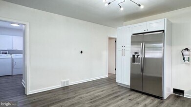 9 E Somerdale Rd in Somerdale, NJ - Building Photo - Building Photo