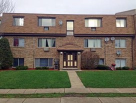 624 W Pickwick Ct Apartments