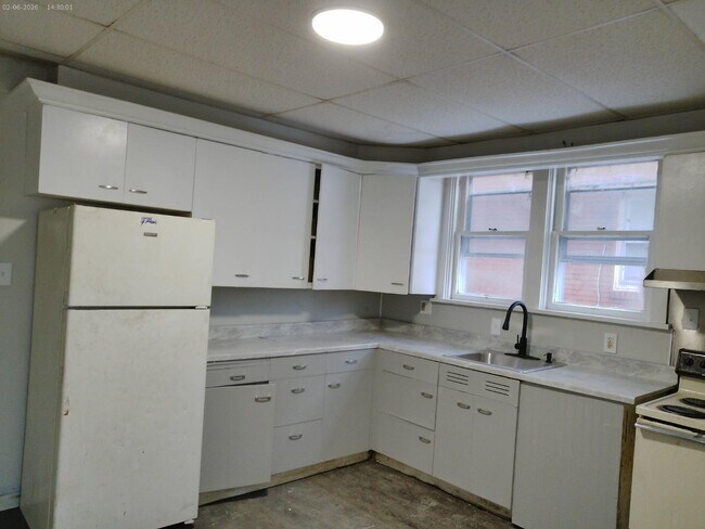 2728 N 6th St in Harrisburg, PA - Building Photo - Building Photo