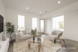 2620 S Delaware St in Denver, CO - Building Photo - Building Photo