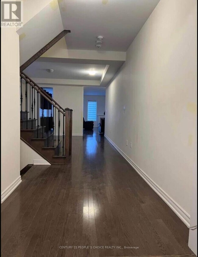 55 Cobriza Cres in Brampton, ON - Building Photo - Building Photo