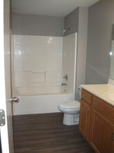 2400 Walden Ln in Manhattan, KS - Building Photo - Building Photo