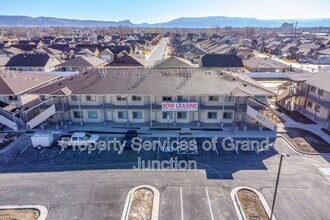 658 Brookwillow Dr in Grand Junction, CO - Building Photo - Building Photo