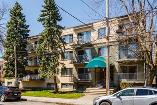 3285 Fendall St in Montréal, QC - Building Photo