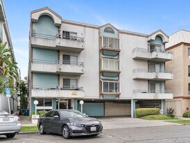 3485 Linden Ave in Long Beach, CA - Building Photo