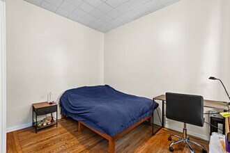 275 Harrison Ave in Jersey City, NJ - Building Photo - Building Photo