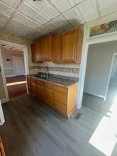 227 E Walnut St, Unit Unit A lower Floor back in Hanover, PA - Building Photo - Building Photo