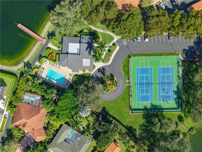 property at 729 Landover Ct