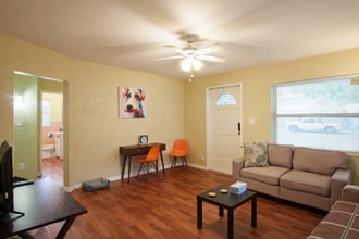 1518 E Ellicott St, Unit 10109 in Tampa, FL - Foto de edificio - Building Photo