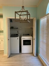 537 Treymoor Lake Cir in Alabaster, AL - Foto de edificio - Building Photo