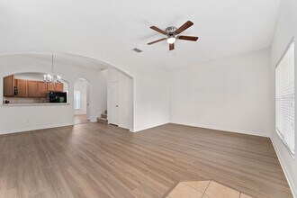 9136 Grey Moss Dr in Orlando, FL - Building Photo - Building Photo