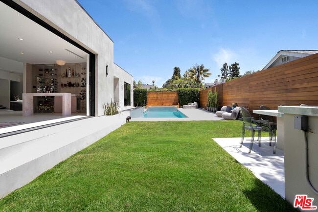 1368 Beckwith Ave in Los Angeles, CA - Building Photo - Building Photo