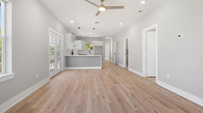 2718 Gano St in Houston, TX - Building Photo - Building Photo