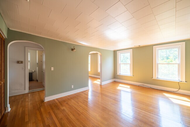 768 State St in New Haven, CT - Building Photo - Building Photo