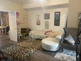 5312 Butler St, Unit 3