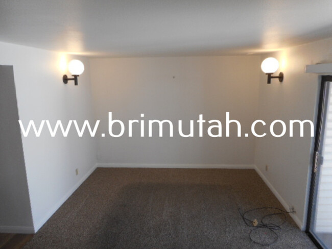 296 100 E in Bountiful, UT - Building Photo - Building Photo