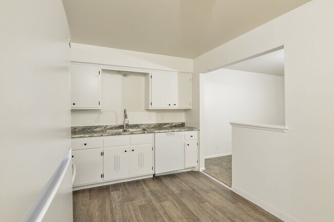 3959 Oregon Ave N-Unit -3957 Oregon Ave North in Minneapolis, MN - Building Photo - Building Photo