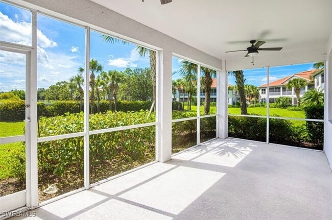 17451 Old Harmony Dr, Unit 102 in Ft. Myers, FL - Foto de edificio - Building Photo