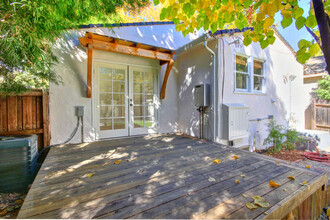2679 16th Street in Sacramento, CA - Building Photo - Building Photo