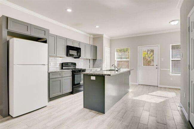 property at 1045 Marcolin St