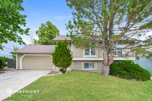 21173 E Ida Ave in Centennial, CO - Building Photo