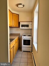 2062 Lombard St in Philadelphia, PA - Building Photo - Building Photo