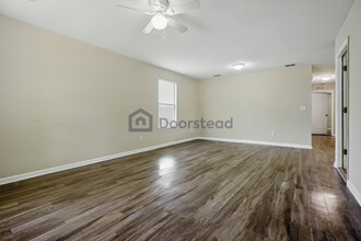 4548 Clairmont Rd in Jacksonville, FL - Building Photo - Building Photo
