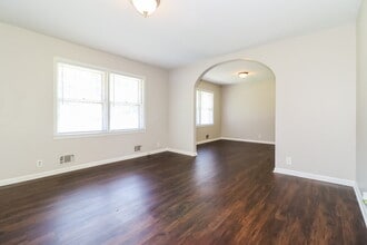 5509 Joeclay Dr in Stone Mountain, GA - Building Photo - Building Photo