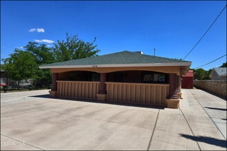 528 Liahona Dr in Socorro, TX - Building Photo - Building Photo