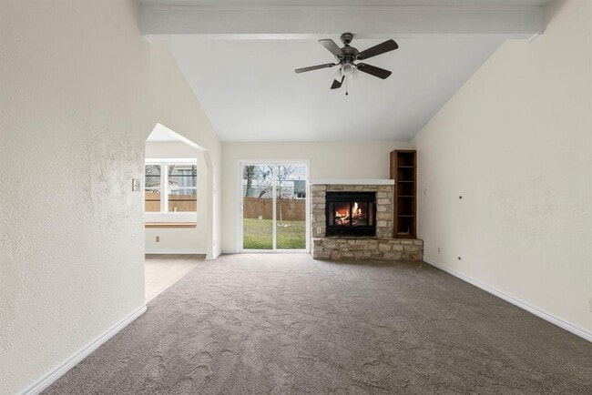 9816 Teasdale Terrace in Austin, TX - Building Photo - Building Photo