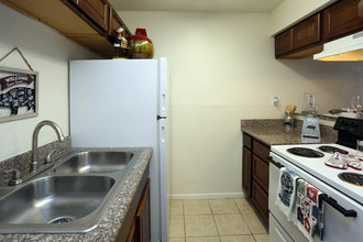 Eagle Crest Apartments in Waco, TX - Foto de edificio - Interior Photo