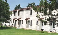 Falls Meadowridge Townhomes in Little Falls, MN - Foto de edificio