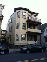 901 Saratoga St, Unit UNIT 3 in Boston, MA - Building Photo