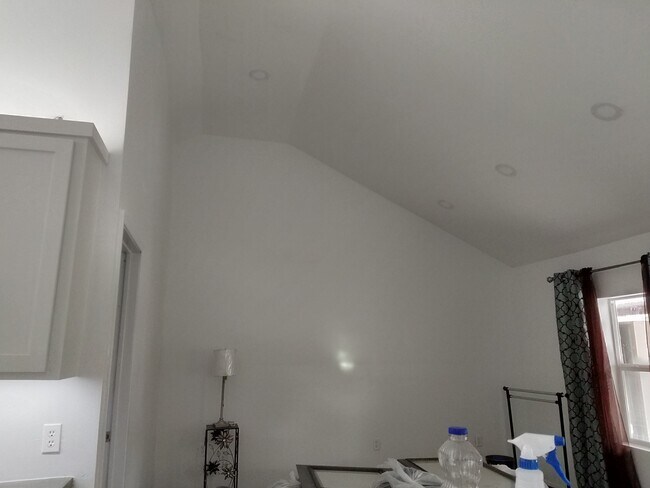 221 E Cherokee Ave in Pharr, TX - Building Photo - Building Photo