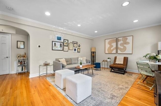 property at 27 Commonwealth Ave