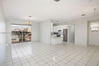 49 Majorca Ave in Coral Gables, FL - Building Photo - Building Photo