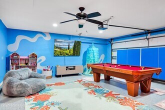 363 Harbor Dr in Cape Canaveral, FL - Building Photo - Building Photo