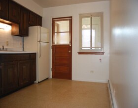 9234 Susy Ln in Schiller Park, IL - Building Photo - Building Photo