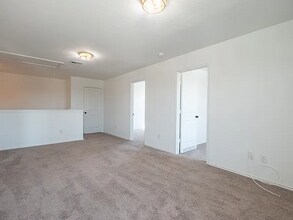 9051 Navarro Vis in Seguin, TX - Building Photo - Building Photo