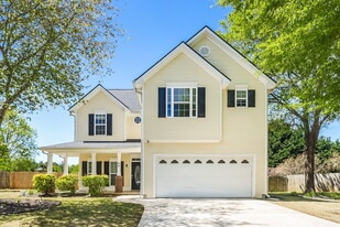 44 Palladio Way in Newnan, GA - Building Photo