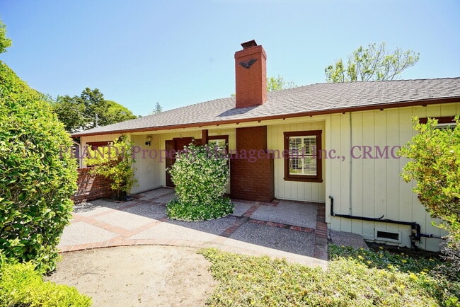 property at 14 Carolina Ave