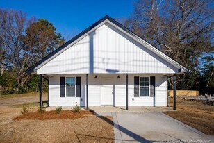 113 Jasper St in Fayetteville, NC - Building Photo