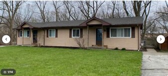 6984 Shattuck Rd in Saginaw, MI - Building Photo