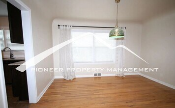 107 Beaver Ave in Colorado Springs, CO - Building Photo - Building Photo