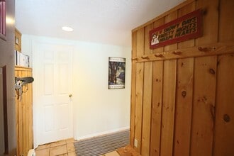 29 Mountain Brook Way in Waterville Valley, NH - Foto de edificio - Building Photo