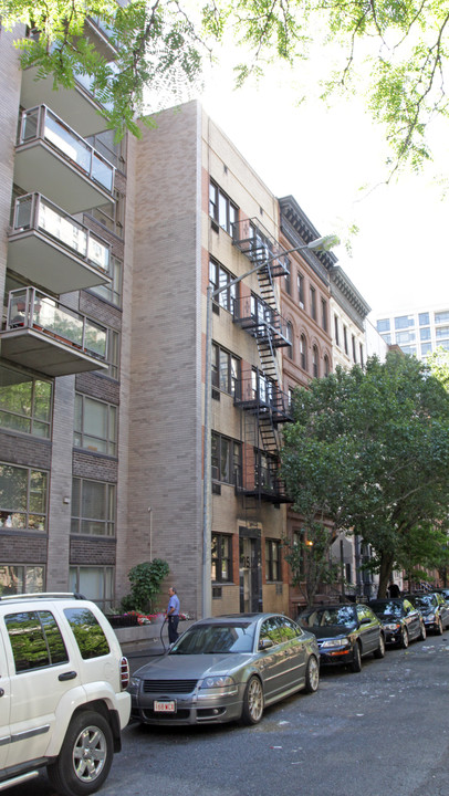 505 E 87th St in New York, NY - Building Photo