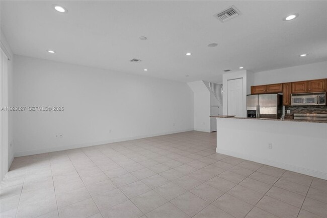 4088 W Palm Aire Dr in Pompano Beach, FL - Building Photo - Building Photo